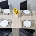 Apartamento Veronica- Ultracentral, Langa Tomis Mall, Parcare Gratuita *
