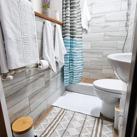 Veronica - Ultracentral, Langa Tomis Mall, Self Check-in, Free Parking, Fast Wifi, 10 Min Plaja Modern