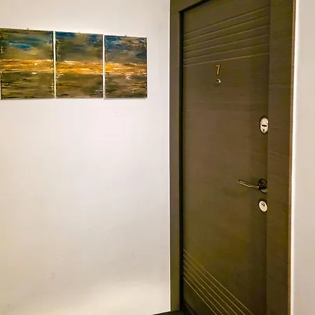 شقة Studio Veronica - Ultracentral, Langa Tomis Mall, Self Check-In, Free Parking, Fast Wifi, 10 Min Plaja Modern كونستانتا