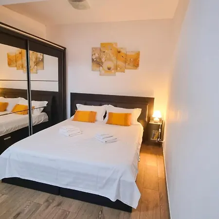 Apartamento Veronica- Ultracentral, Langa Tomis Mall, Parcare Gratuita